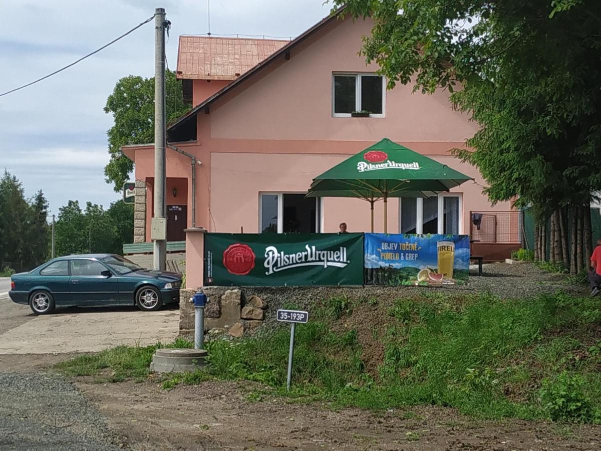 Hotel U Kremilka Jičín Zewnętrze zdjęcie